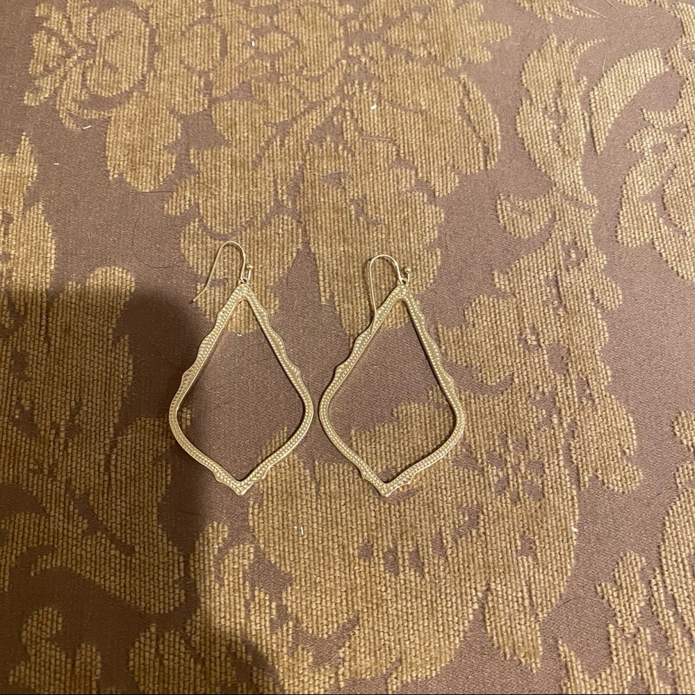 Kendra Scott earrings